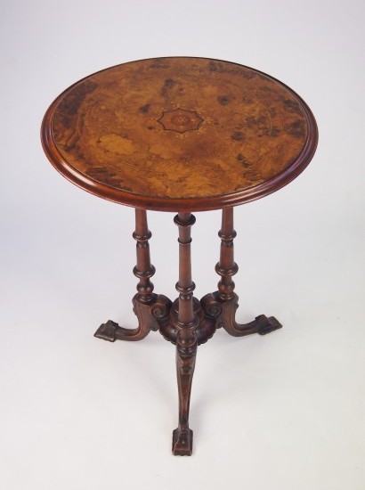 Victorian Burr Walnut Tripod Table