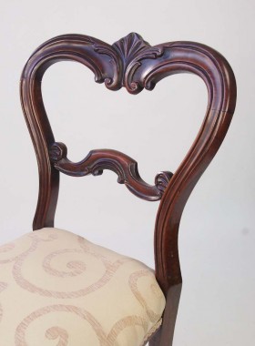 Set 4 Antique Victorian Rosewood Balloon Back Chairs