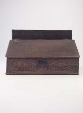 Antique Oak Bilble Box