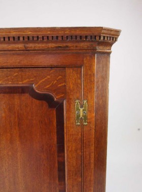 Antique Georgian Oak Corner Cupboard