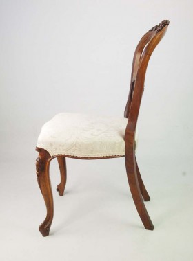 Antque Victorian Walnut Chair
