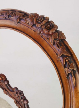 Antque Victorian Walnut Chair