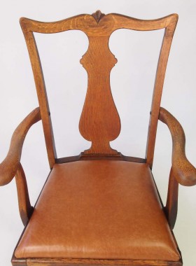 Vinatge Oak Swivel Office Chair
