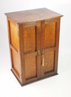 Antique Edwardian Oak Cabinet