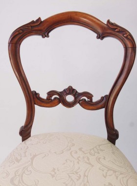 Victorian Walnut Balloon Back Chair