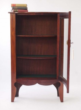Antiqe Edwardian Mahogany Bookcase