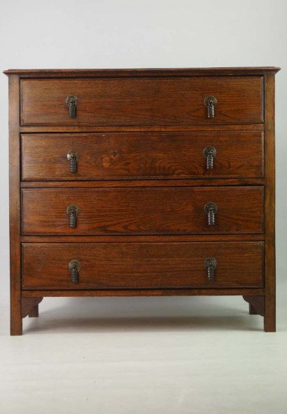 Small Vintage Oak Chest Drawers