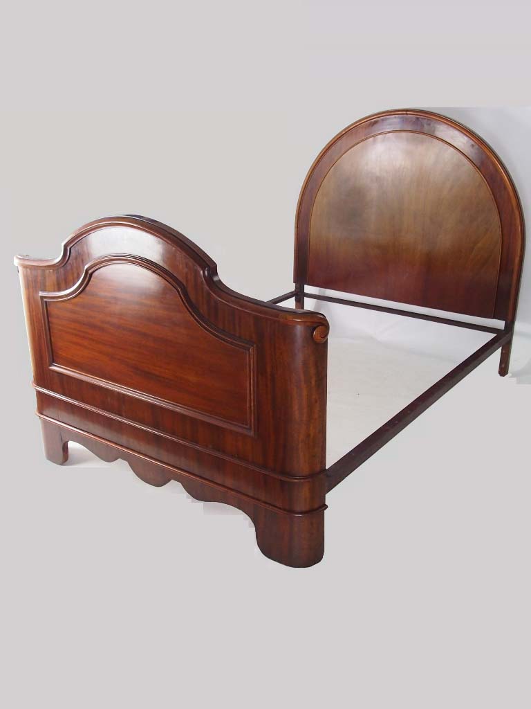 Antique Victorian Mahogany Double Bed
