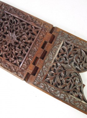 Antique Anglo-Indian Quran Stand