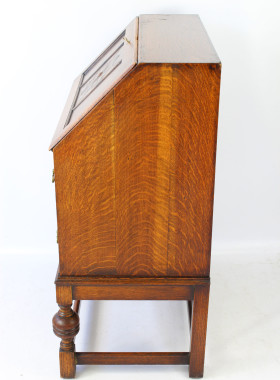 Vintage Oak Bureau