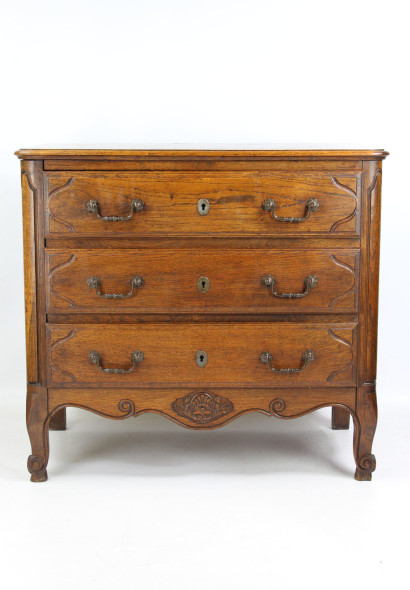 Vintage French Oak Chest Drawers