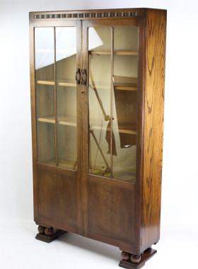 Tall 1930s Oak Bookcase