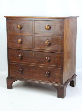 Georgian Commode Chest of Drawers