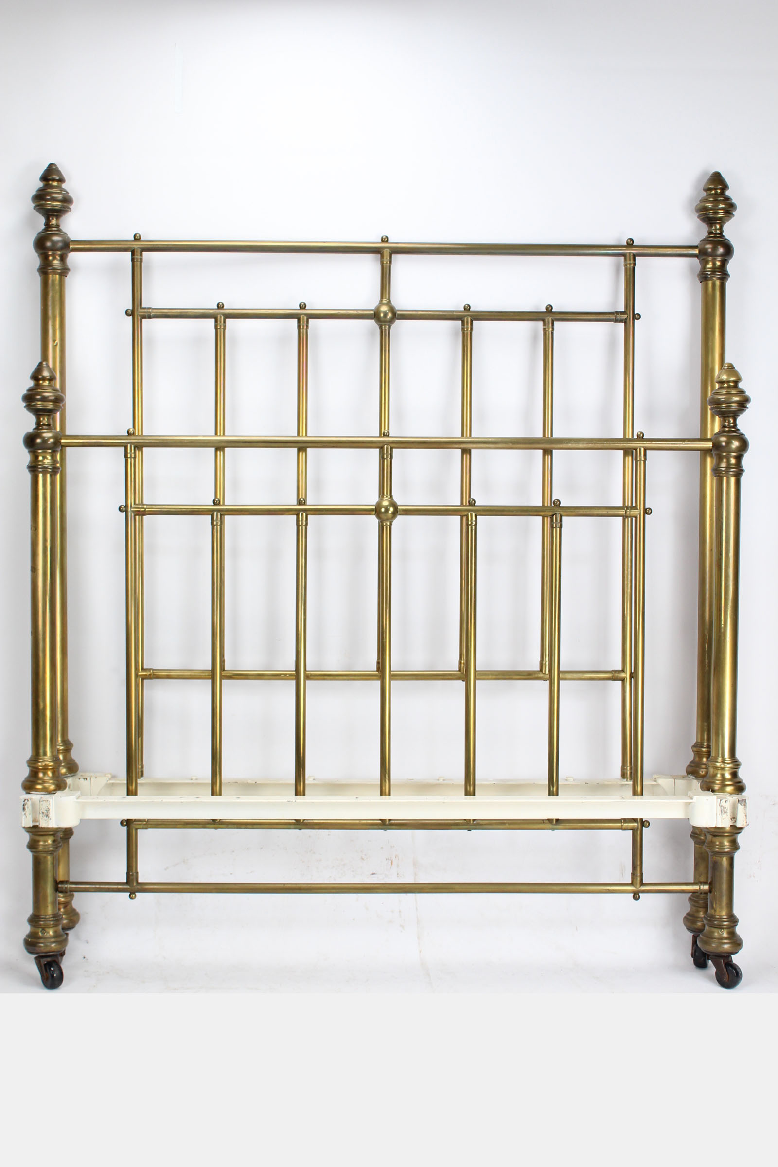 Victorian Brass Double Bed by Hoskins & Sewell - 