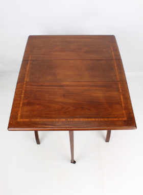 Edwardian Mahogany Inlaid Sutherland Table