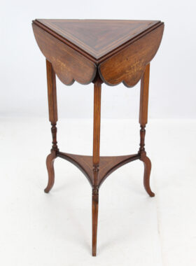 Small Victorian Rosewood Tripod Table