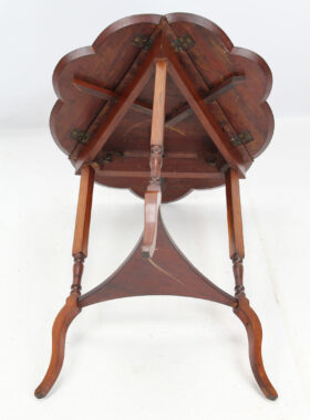 Small Victorian Rosewood Tripod Table